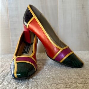 Vintage J. Renee color block  Women's Pumps
